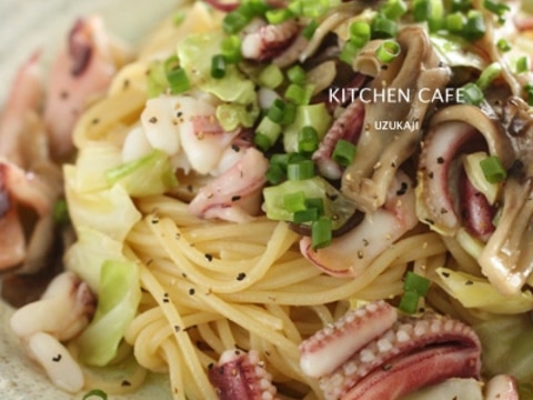 ヤリイカとまいたけのぺペロンチーノ味噌風味